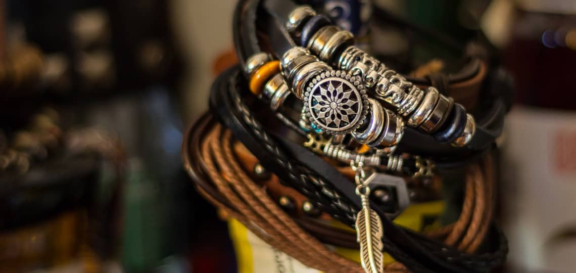 Fotografia produktowa foto wyzwanie skórzane bransoletki