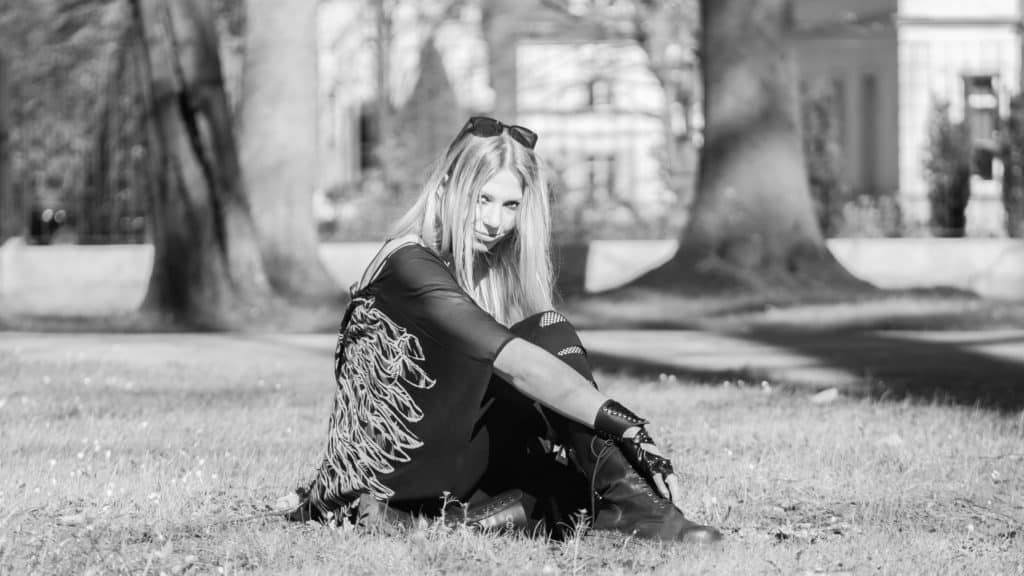 Kadrowanie zdjęcia w fotografii przykład portretu 16x9-1