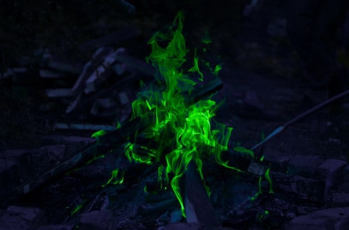 Kolorowanie zdjęć zielony ogień post produkcja luminar channel mixer