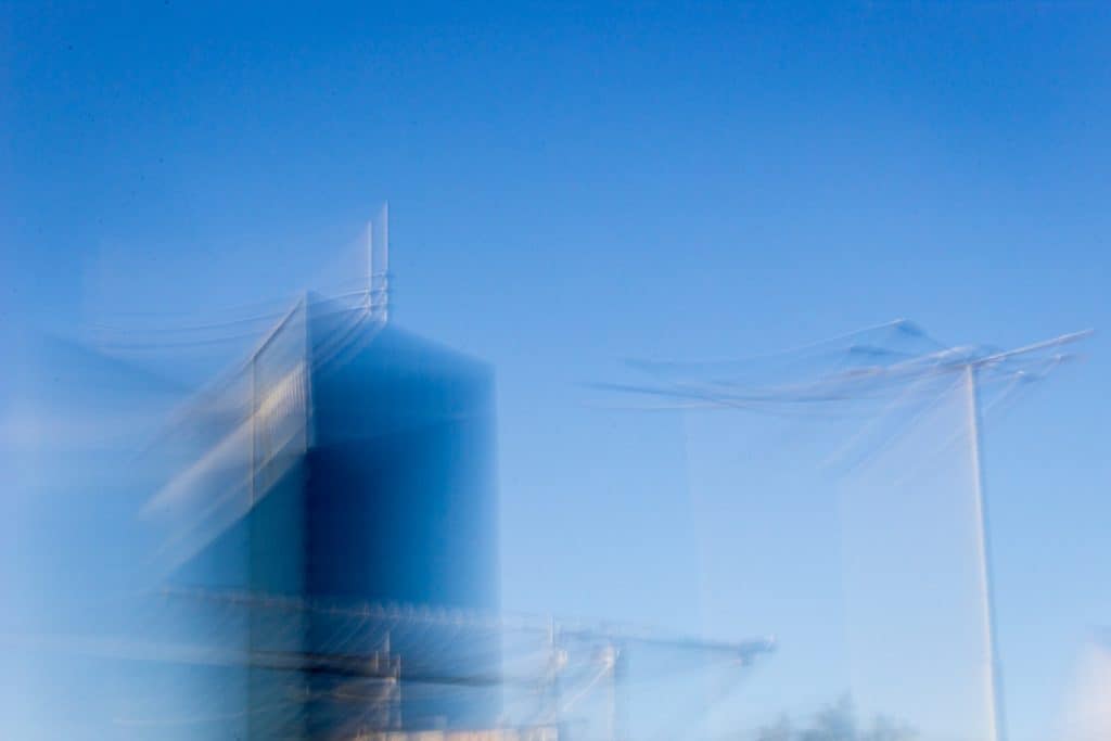 Abstrakcja w krajobrazie świadome poruszenie zdjęcia-6