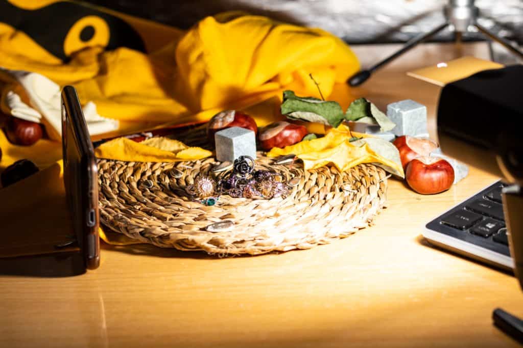 Domowy plan zdjęciowy do fotografii produktowej.